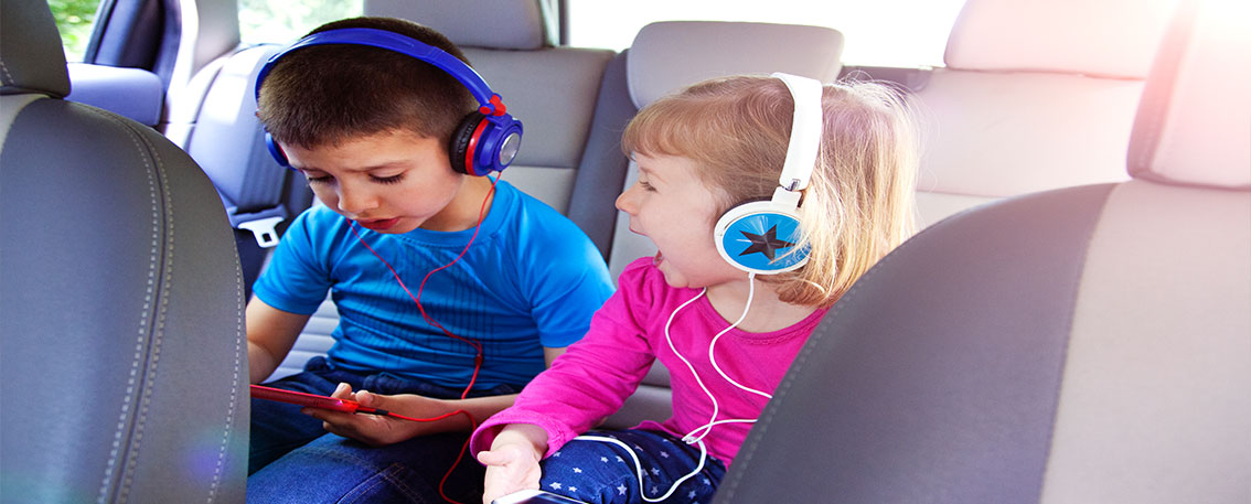 keep-your-kids-entertained-on-long-journeys-budget-insurance